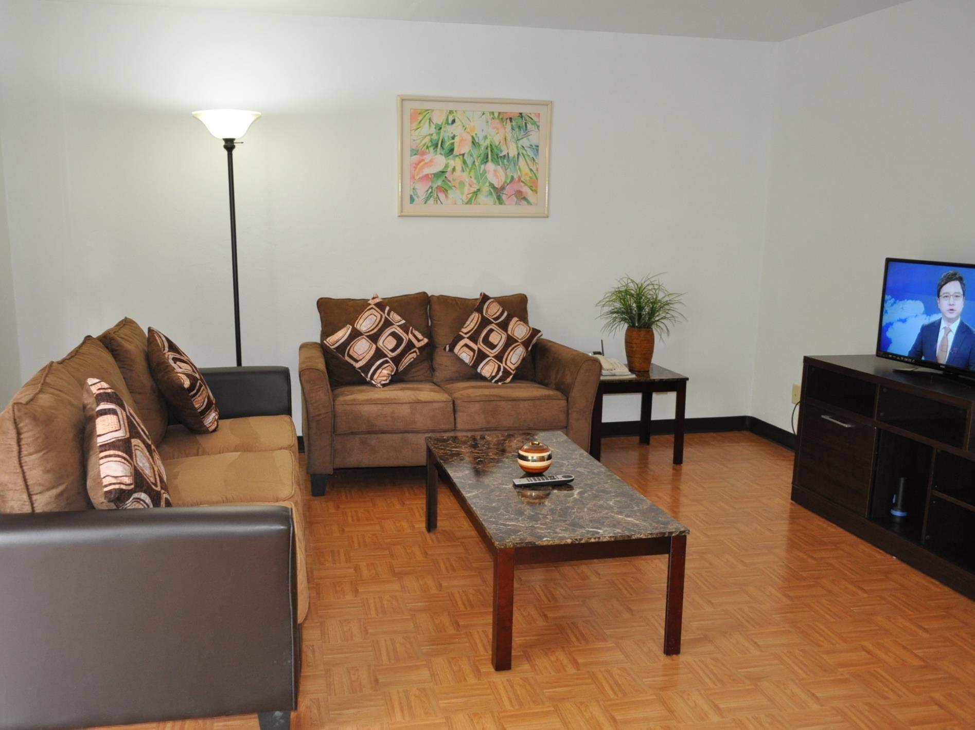 Mai'Ana Airport Plaza Aparthotel Tamuning Exteriör bild